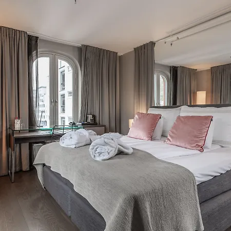 كلاريون ادميرال 4* برغن