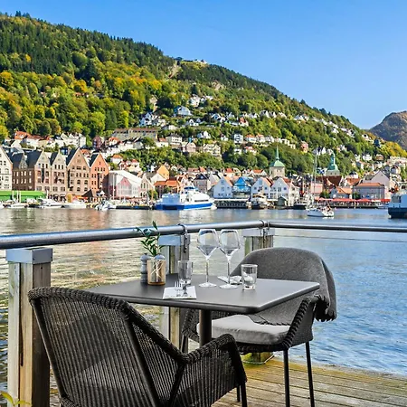 Clarion Admiral 4* ברגן